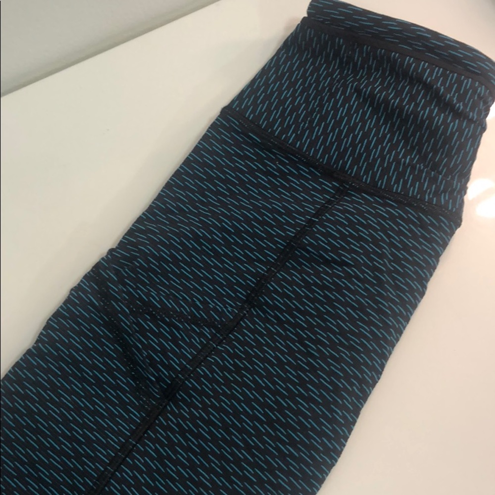 Size 2 lululemon leggings
